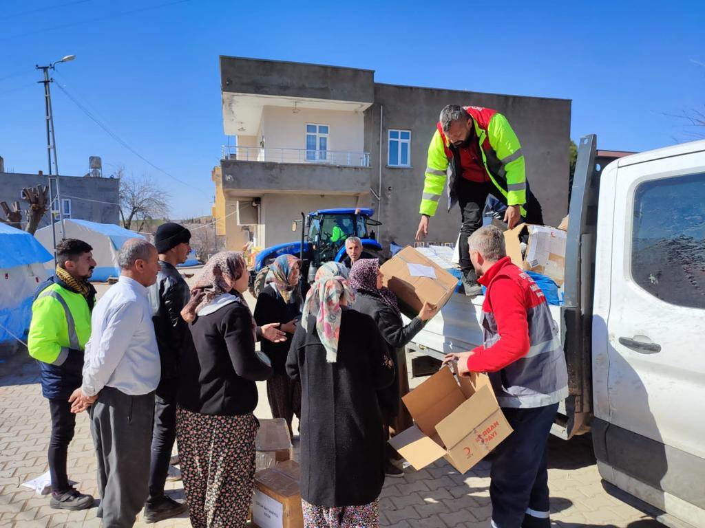 ORDU DEPREM BÖLGESİNDE YARALARI SARIYOR